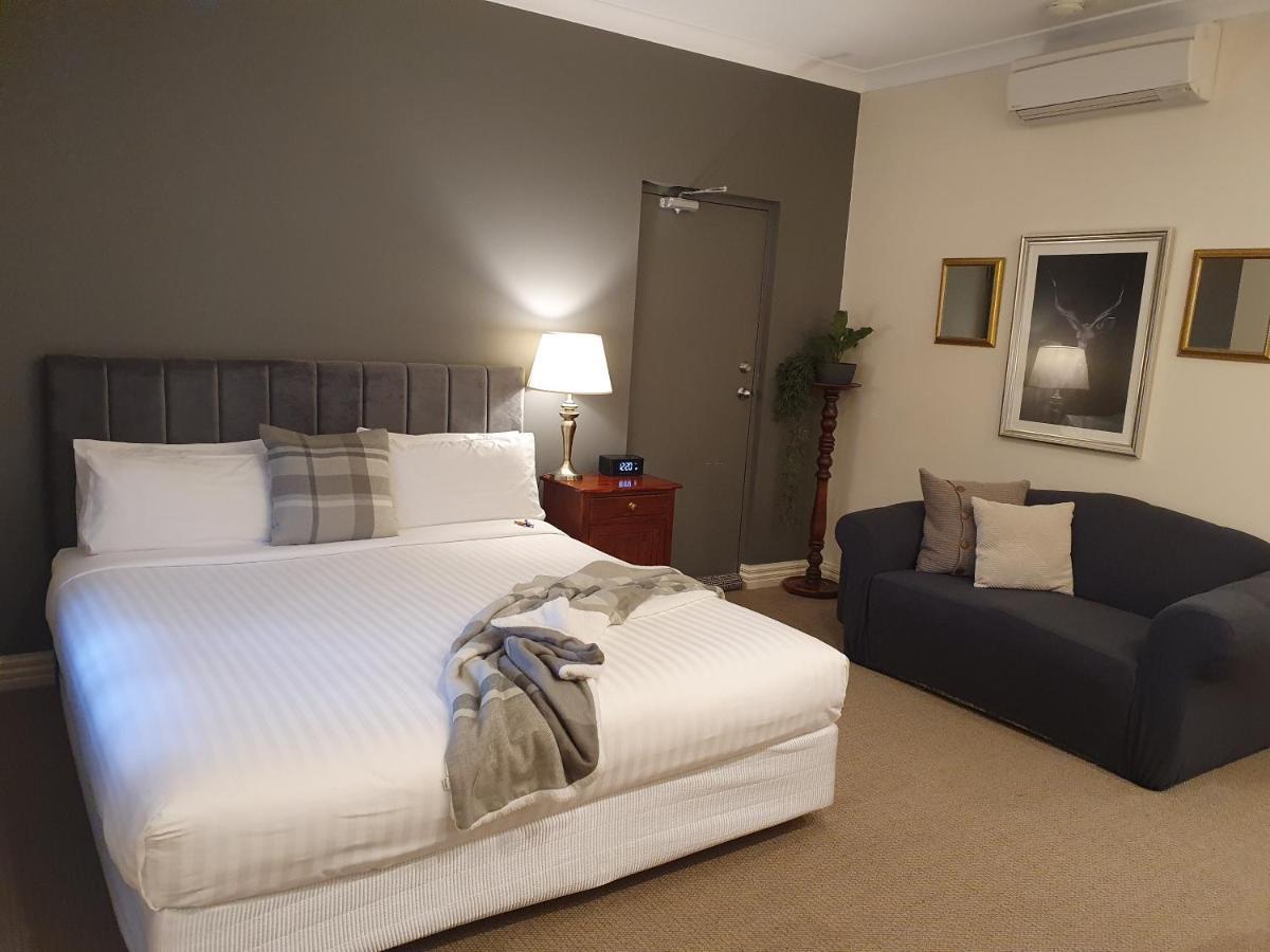 The Lancefield Lodge Lance Field Buitenkant foto